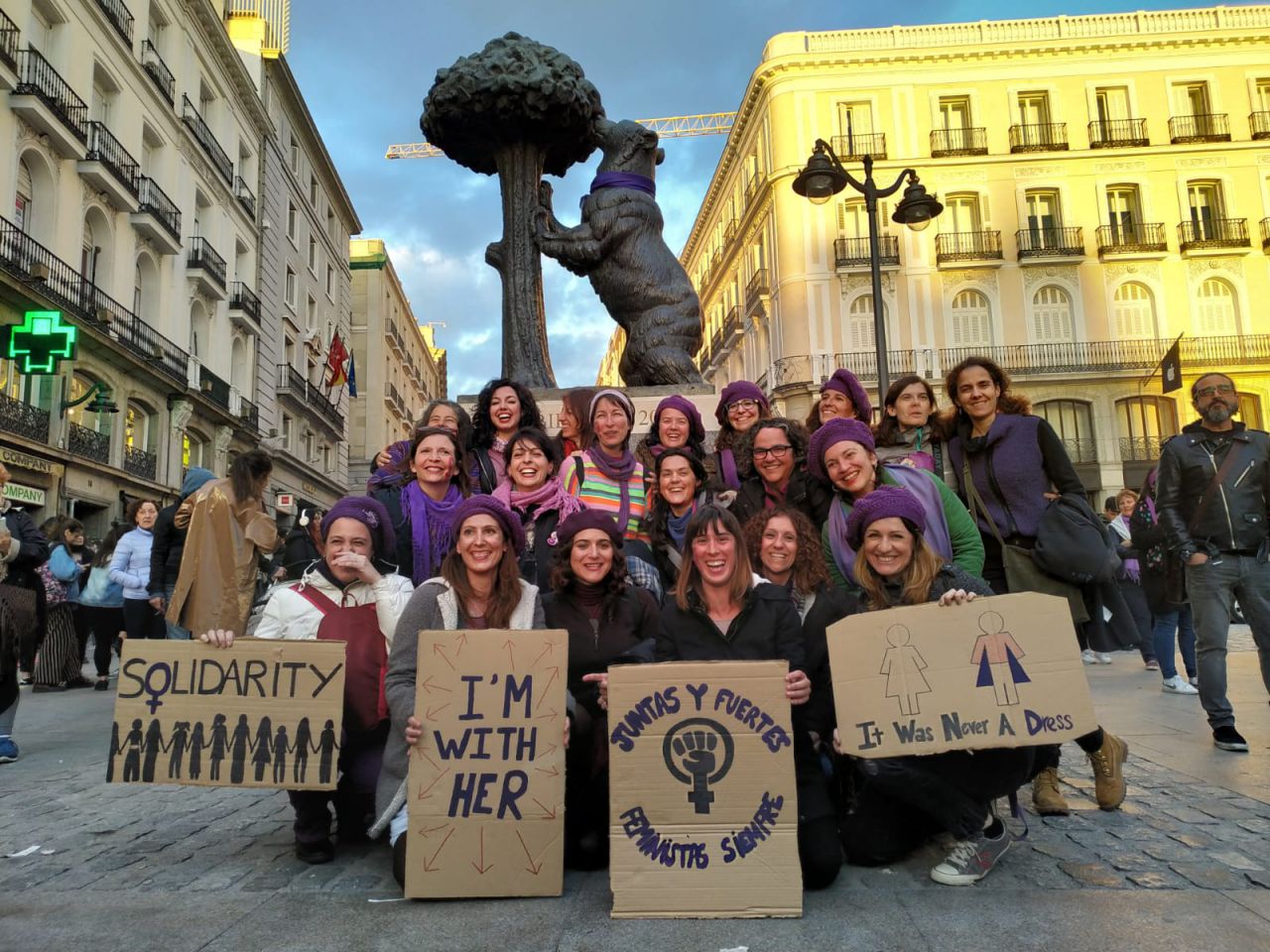 Vecinas de Hoyo de Manzanares en la concentración de Madrid