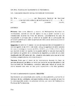 El PSOE invita a los usuarios del Polideportivo a reclamar parte del abono de agosto