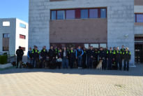 Inaugurado un curso de guías caninos para la detección de estupefacientes