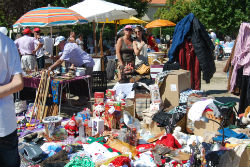 Nueva edición del mercadillo popular de Torrelodones y MRKDRT