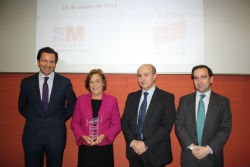 Julián de Castro, galardonada con el Premio Especial del Consorcio Regional de Transportes de Madrid