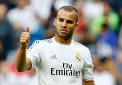 Jesé Rodriguez, futbolista del Real Madrid, visita el Campus de fútbol infantil en Torrelodones