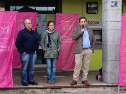 El escándalo de Bankia en un acto público de UPyD en Torrelodones