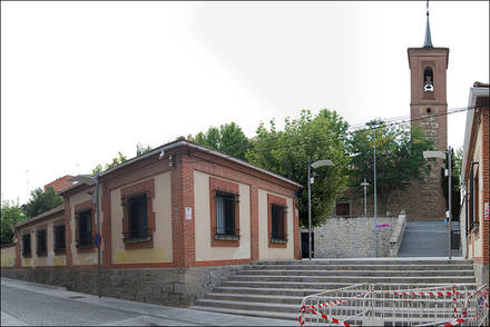 Un informe de Patrimonio deniega al Arzobispado el derribo de las casas parroquiales de Las Rozas