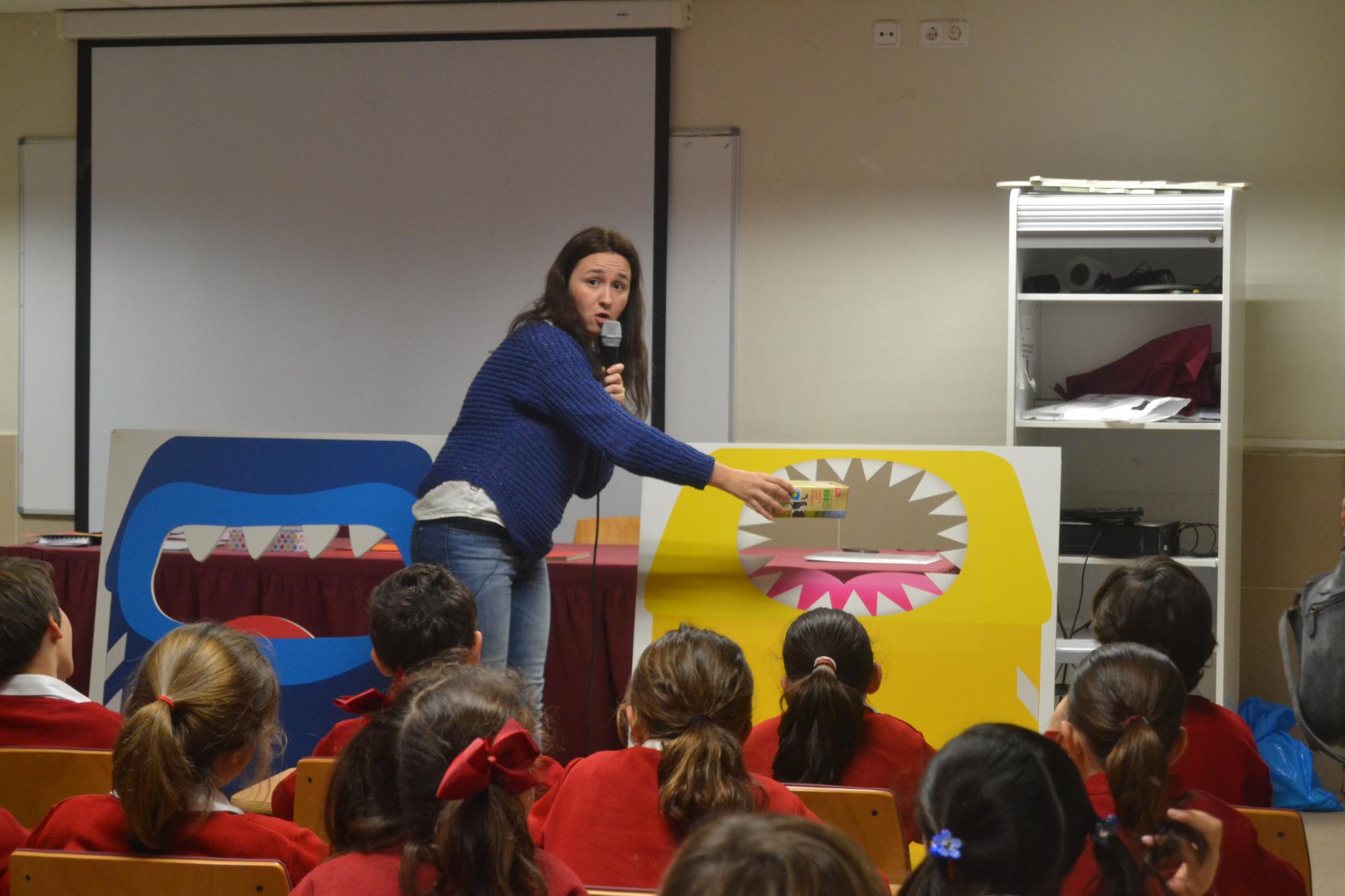 Los Zampabolsas se presentan en los colegios de Torrelodones