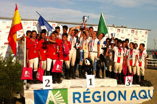 El Albero, patrocinador de la selección española de Horseball