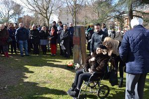 Recuerdo al cámara José Couso en el Parque París