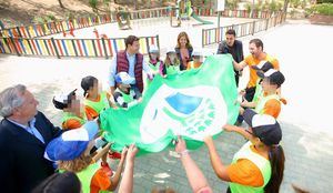 Banderas verdes para las Ecoescuelas de Las Rozas