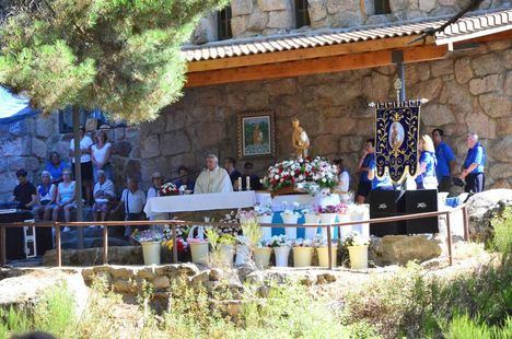 Diversión y devoción en la Romería de la Virgen de la Jarosa