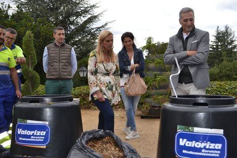 El Ayuntamiento prestará cien compostadoras a los vecinos