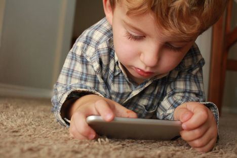 Niños y jóvenes aprenderán sobre el uso seguro de Internet