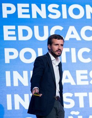 Varios alcaldes del Noroeste, en la lista de Casado para el 10-N