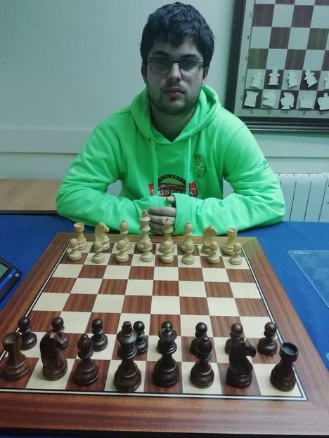 El villalbino Antonio Rupérez, en la final del Campeonato de Europa de Ajedrez