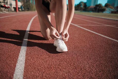 La pista de atletismo de Collado Villalba reabre sus puertas