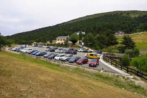 Los aparcamientos de la Sierra permanecerán cerrados para evitar aglomeraciones