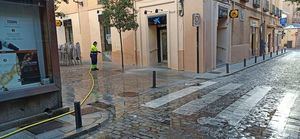 San Lorenzo de El Escorial intensifica los trabajos de desinfección de calles