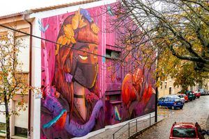 La Casa de Juventud de San Lorenzo de El Escorial estrena el mural ‘Hestia’