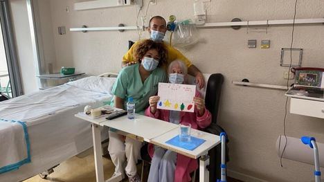 Felicitaciones navideñas de escolares de Cercedilla para los pacientes del Hospital La Fuenfría