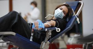 El Centro de Transfusión recogió casi 230.000 donaciones de sangre durante 2020 gracias a la solidaridad de los madrileños