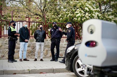 Majadahonda adquiere un radar móvil para controlar puntos negros de accidentes y atropellos