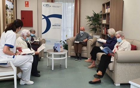 Residentes de las Residencias ORPEA participan en los Clubs de Lectura organizados por Atresmedia