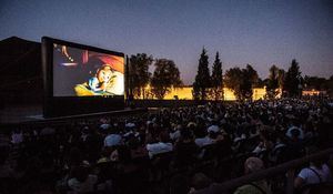 Las Noches de Verano en Pozuelo ofrecen humor, música, cine y un homenaje a Luis García Berlanga