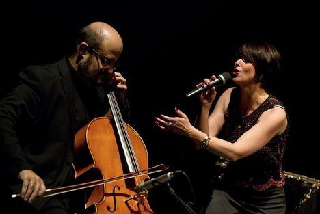 La Rozas cierra el programa Veranísimos con un tributo a Astor Piazzolla, cine y humor