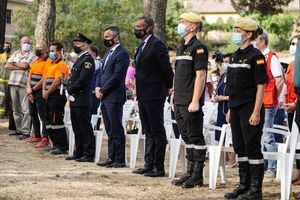 Reconocimiento a los bomberos y forestales que colaboraron en la extinción del incendio de Robledo de Chavela el pasado verano
 