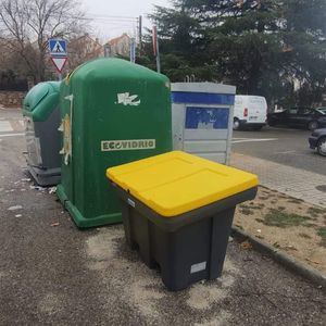 El Ayuntamiento de Torrelodones instala nuevos contenedores de sal en las calles