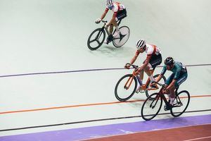 Éxito de participación en la prueba de la Liga Nacional de Ciclismo en Pista de Galapagar