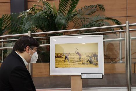 La Biblioteca Ricardo León acoge la exposición fotográfica ‘Etiopía Desconocida