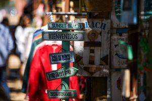 La calle Real de Las Rozas se convierte en un Mercado Hippie este fin de semana