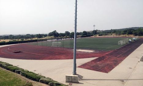 Guadarrama saca a concurso las obras de remodelación del campo de fútbol y la pista de atletismo