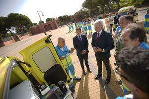 La Comunidad de Madrid presenta en Las Rozas, con una exhibición, la nueva flota de vehículos del SUMMA 112