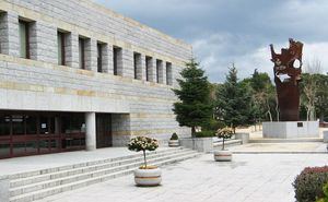 Una conferencia, teatro y una exposición para la programación cultural de Torrelodones para esta semana