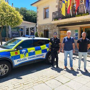 La Policía Local de Torrelodones estrena nueva imagen, adaptada a la normativa regional