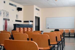 Aula Abierta ofrece en Las Rozas cursos gratuitos de inglés, Informática y Telefonía o Arte y talleres de desarrollo personal