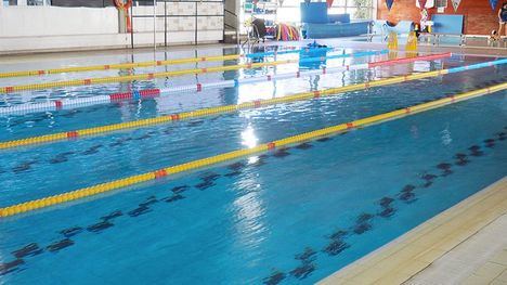 La piscina cubierta de Torrelodones adelanta su horario de apertura media hora