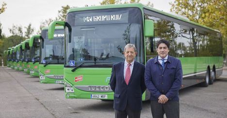 La Comunidad incorpora autobuses con más capacidad a las líneas que dan servicio a Las Rozas y Villanueva de la Cañada