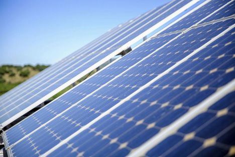 Los paneles solares cubrirán las cubiertas de 36 edificios municipales de Las Rozas