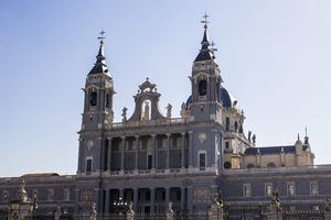 Las campanas de la Almudena suenan este sábado para celebrar que el toque manual de campanas es Patrimonio de la Humanidad
 