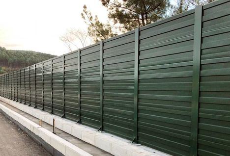 Adif anuncia la instalación de pantallas de protección acústica en la línea entre Las Rozas y El Escorial 