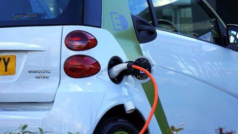 Las Rozas apuesta por la movilidad eléctrica con la instalación de puntos de recarga