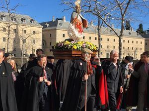 San Lorenzo celebra San Antón, con su tradicional procesión y la bendición de los animales