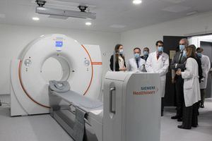 La Comunidad de Madrid incorpora equipamiento de alta tecnología al Hospital Puerta de Hierro