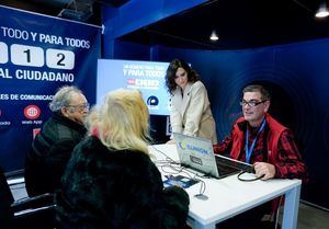 La Oficina Móvil del 012 visita este miércoles la Plaza Mayor de Guadarrama