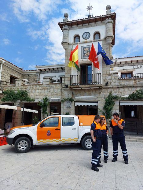 Hoyo de Manzanares convoca diez plazas para la Agrupación de Protección Civil