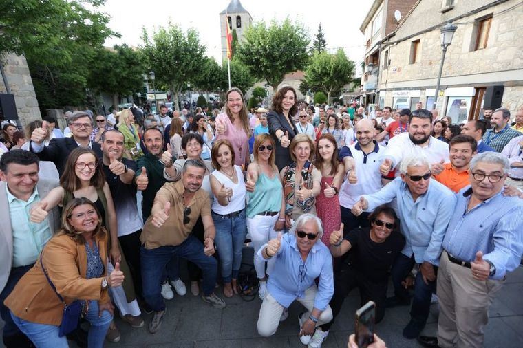 Isabel Díaz Ayuso visitó Galapagar para participar en un mitin con Carla Greciano, candidata del PP a la Alcaldía