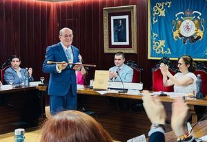 El alcalde de El Escorial, Antonio Vicente Rubio, anuncia las delegaciones de su nuevo Gobierno