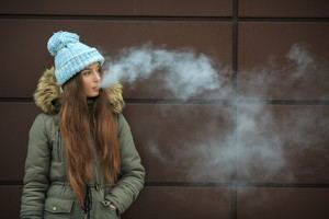 Los expertos del Hospital General de Villalba alertan de los peligros del cannabis y vapeadores para los adolescentes